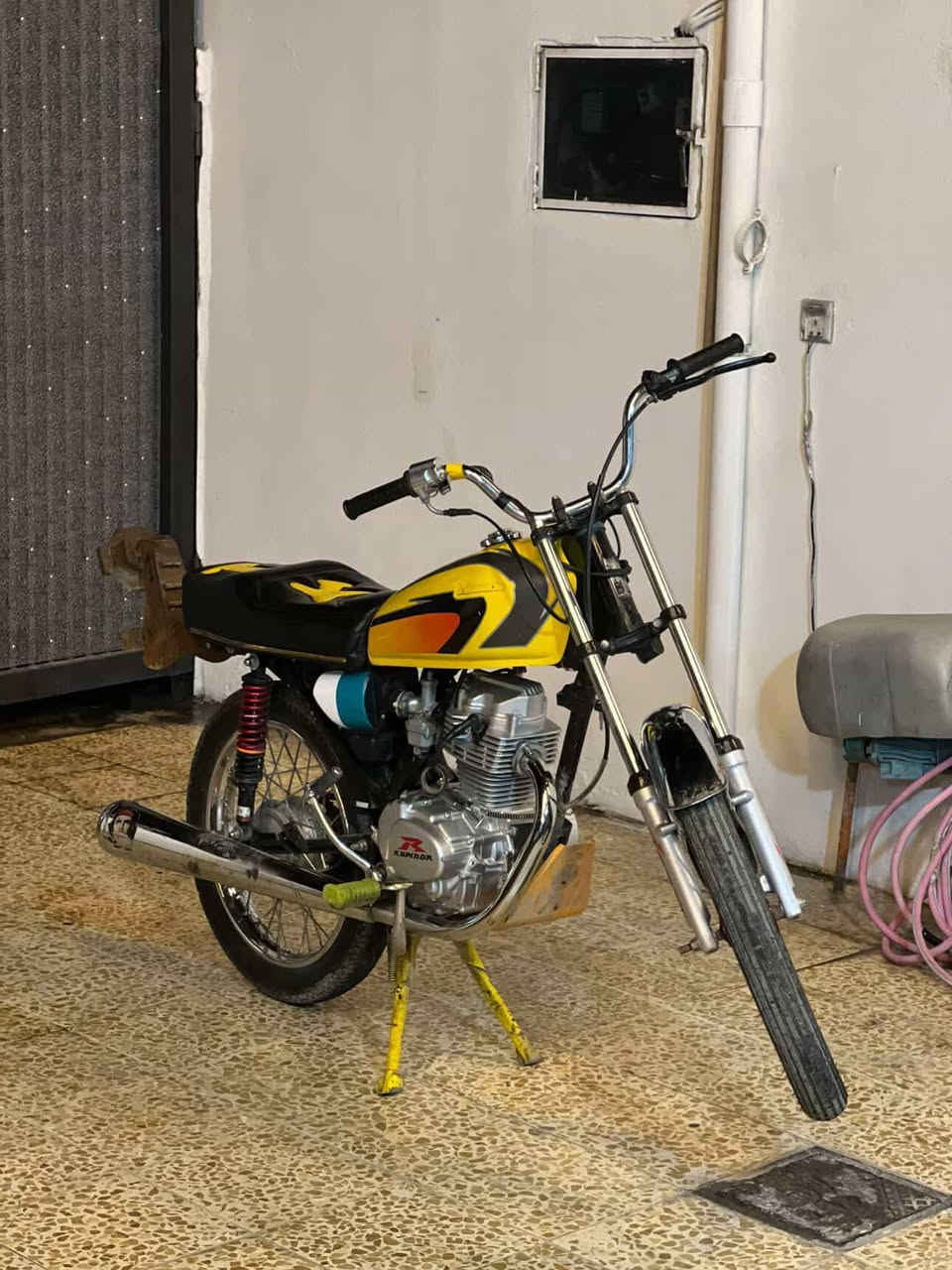 دراجه للبيع رابيدو موديل 25 معمره جديد سعر 550 وبيه مجال حك جيه مكلف بنشر رقم صاحبه ***********
