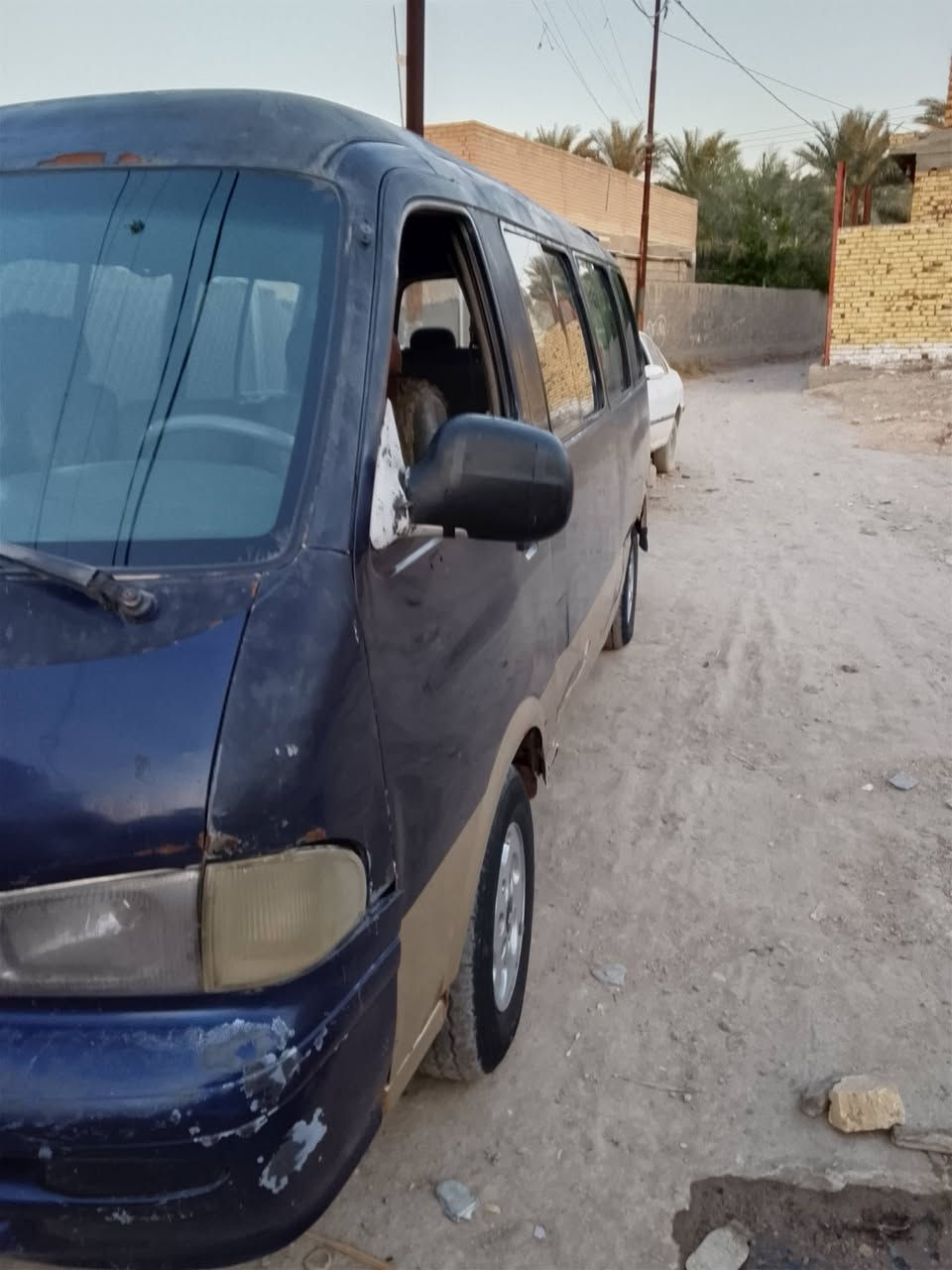 للبيع بريجو شبوط 14 نفر  موديل 2000 رقم بغداد إنكليزي   الاتصال على رقم ***********
