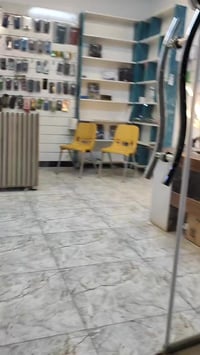 اغراض محل • للبيع • قرنه شرش شارع البريد