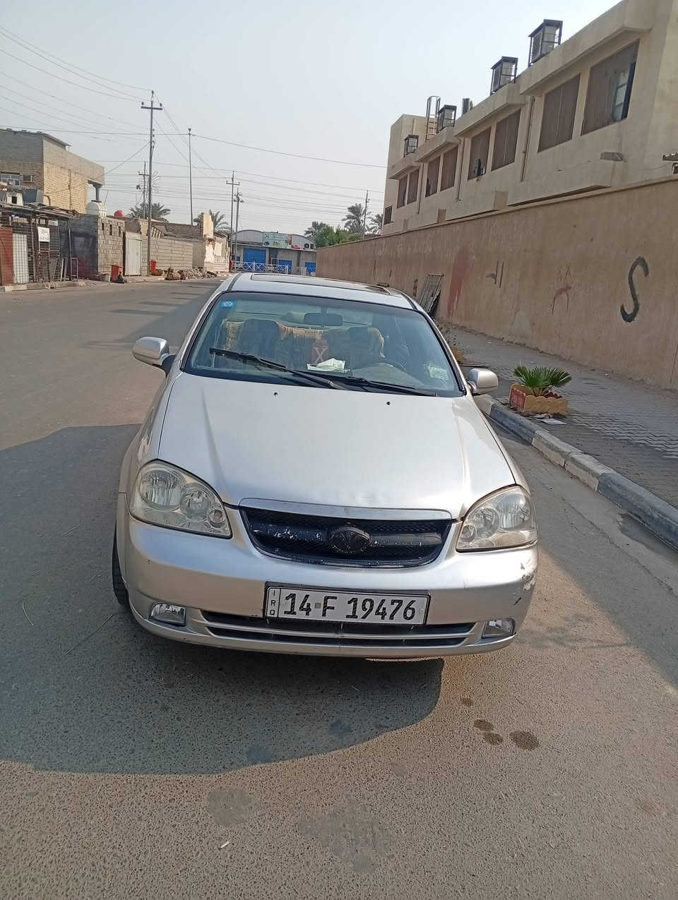 سلام عليكم سياره وبنره البيع رقم بصره بسمي تحويل سنويه ل 30 مكينه وكير كفاله تخم تاير حداديه تبريد ثلج تتفهه سعر 60 وبيهه مجال قليل حك جيه مكان سياره بصره قضاء الدير رقم ***********
