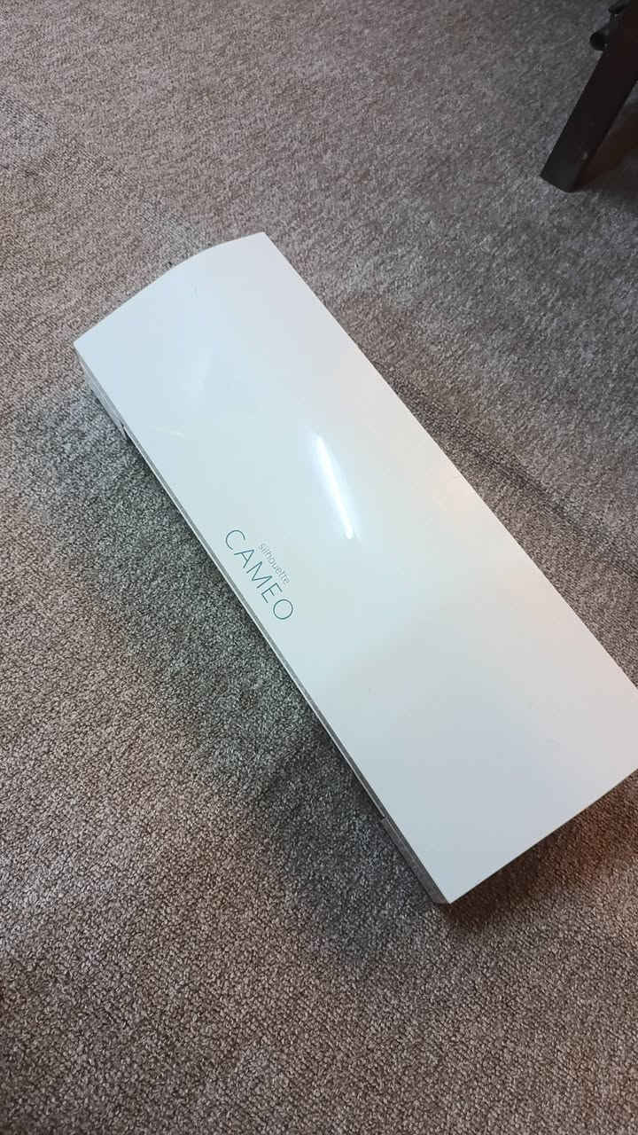 للبيع كاميو 3
مكبس حراري 
مستعمل نظيف جدا 
قيم واخذ 
***********
