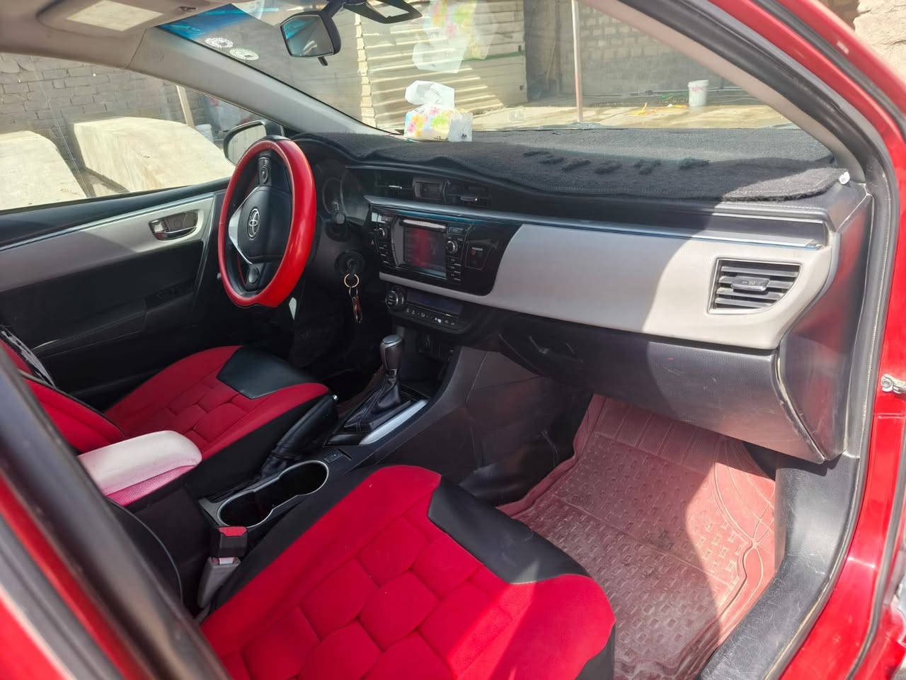 كوله موديل 2016وارد أمريكي محرك كير شرط قطعتين بيه..نضافه فول.وبيها مجال.شوي 
الاستفسار 
*********** سامراء, صلاح الدين
