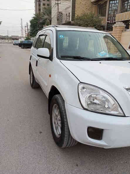 السلام عليكم تيكو موديل 2011 كير ميكانيكي كير ومحرك مكفول تخم تاير ويل كب تبريد شغال كهربائيات كامله سنتر لوك رقم بغداد انكليزي  السياره بأسمي تحويل مباشر السعر المطلوب 54 وبيها مجال بسيط للتواصل *********** مكان السياره بغداد
