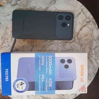 تكنو سبارك 40 كامل الملحقات للبيع او مراوس مستخدم 4ايام فقط للستفسار 0...