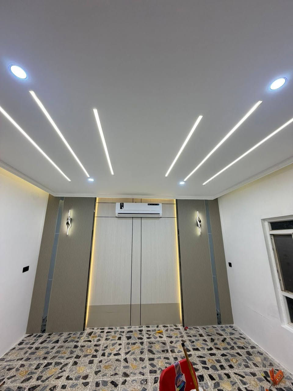 🌹🌹🌹السلام عليكم🌹🌹🌹
جاهزين لعمل جميع ديكورات داخلية #بأسعار 💸#تنافسية💸
لعمل السقوف #المغربية بأحدث الموديلات
والسقف الثانوي 
 #ديكور_تلفزيون✨❤️
بديل خشب _بديل رخام_فلين داخلي🛫♥️
تغليف جدران ⭐🧱
وايضا لصبغ الداخلي والخارجي💲
#ملاحظة 🔴جميع الاعمال هندسية 🔴

رقم الهاتف ***********
او مراسلة الصفحة
