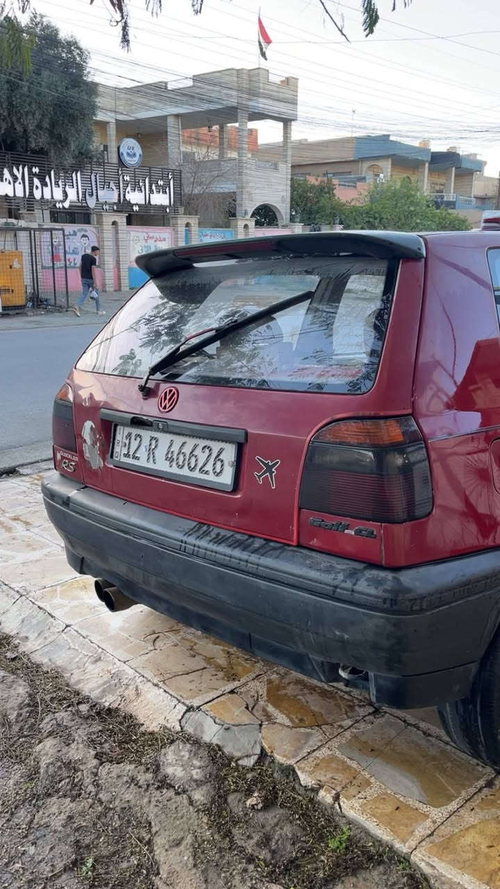 السلام عليكم
السلام عليكم 

كولف نفخ موديل ٩٢ تك باب للبيع

السيارة بدون حادث وبدون صبغ

محرك 0.3 كير عادي ٥ سرعات

السيارة نظيفة ومصروف عليها تايرات جديدة كابريتر جديد وهواي امور 

سنوية وهزة ورقم جديد شرط التحويل

السعر ٣٠ وبيها مجال

مكان السيارة الموصل

للاستفسار ***********
