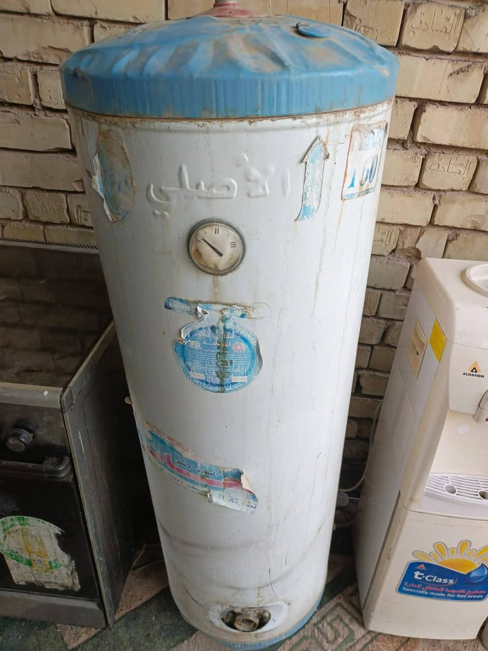 غراض لبيع المكان حي أور سبع قصور شارع ابو علي واتساب *********** اتصل واني بخدمتكم تره ماارد ع التعليقات الشراي يتصل
