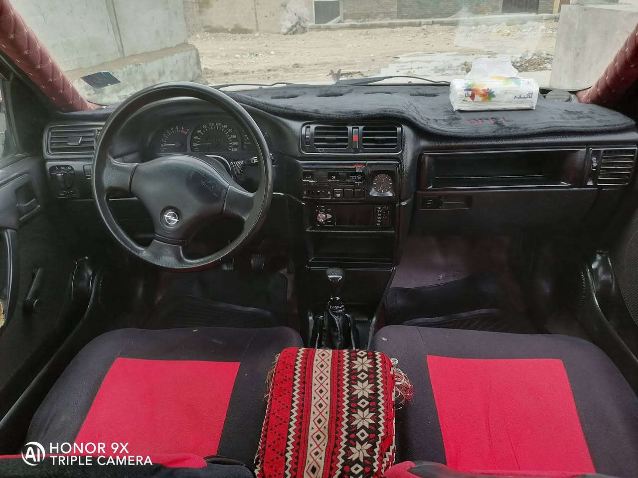 السلام عليكم فكترا للبيع فقط حجم ١٦ محرك بي صرف قليل سياره جاهزه من كلشي مابيها نقص تايرات جديده طخم جديد باتري جديد رقم بغداد شرط الوكاله التحويل كاربون ما مسجله سياره مصبوغه عام جمليه بشرط بدون حادث سعر 33 ورقه *********** ***********
