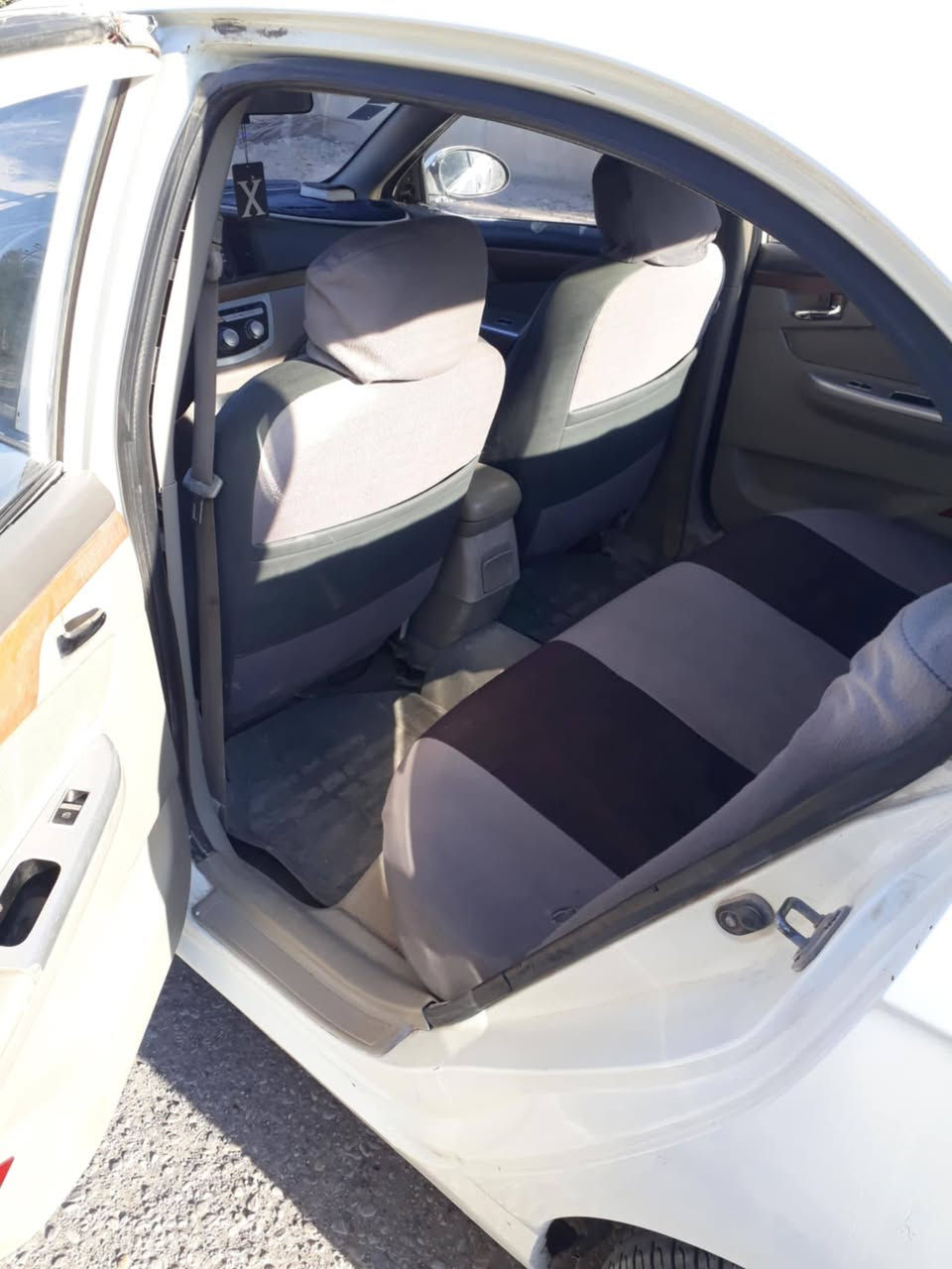 سلام عليكم.
اليفان. مديل 11 رقم بغداد. مشروع وطني.  بسمي

كير محرك بكاجوو.   تبريد ثلج 🥶

حداديه ستوني مسويه. تريك البصره

كهربايات كله شغله.

سياره خير من الله. + مبدل باب خلف سايق بدوون ضربه.   مكاني بالكوت حي الحكيم

الستفسار ***********
