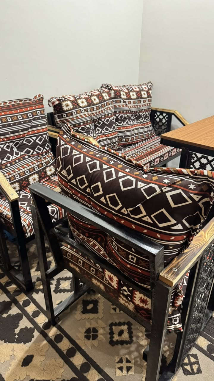 طخم جلسه خارجيه متكون من اربع مقاعد جديد ما مستعمل سعره ٣٥٠ وبيه مجال بسيط


**إذا كنت صاحب هذا الإعلان وتريد حذفه لأي سبب، رجاءا أرسل رسالة إلى الدعم الفني**