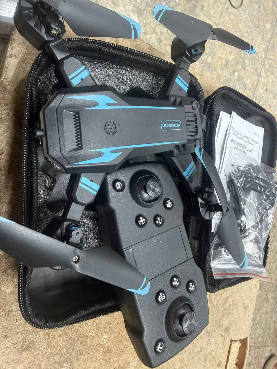 درون تعليمي موجود يمكن فوك ال ٥٠ قطعة طالعات بل امزون
اذا مفرد سعر

واذا جملة شلع او كمية قليلة همين غير سعر راسلني وبخدمتك


**إذا كنت صاحب هذا الإعلان وتريد حذفه لأي سبب، رجاءا أرسل رسالة إلى الدعم الفني**