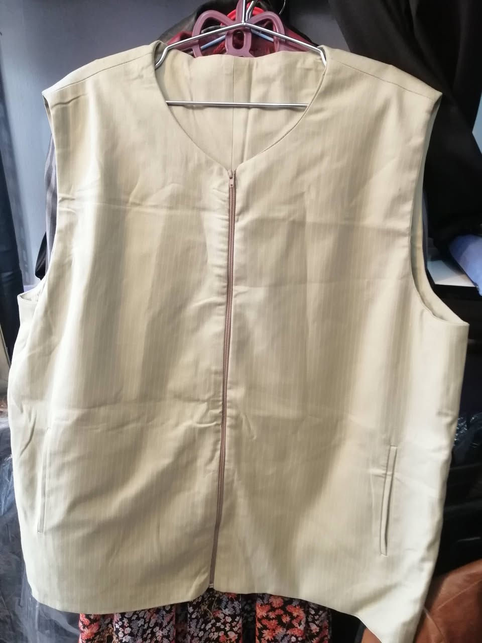 تتوفر لدينا ملابس رجالي ونسائي واطفال
العنوان سامراء سوق الضباط الكبير المسكف ***********
