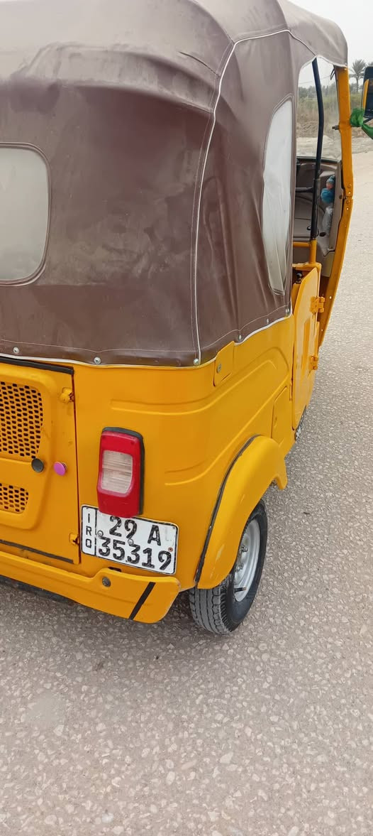 السلام عليكم 21 شهر ١١ رقم نكليزي داخله هزه  رقمه واسط وراعيه موجود يمي مصبوغه عام جماليه مابيه اي ضربه ولا معجون محرك اخرس مبدل بس بستم فقط المكان القاسم السعر ب 6900 وبيه مجال بسيط *********** رجآ لموشراي لايتصل
