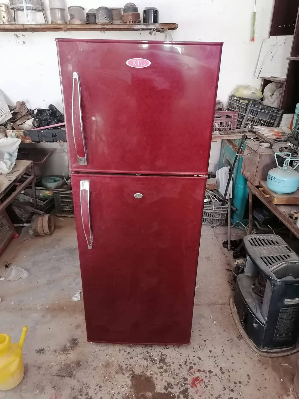 ثلاجة للبيع النظافة فول
***********
