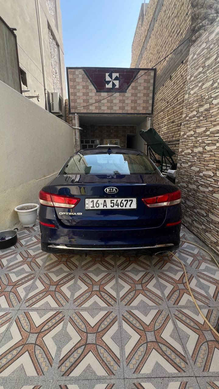 السلام عليكم
كيا اوبتيما 2019 امريكي 
داخلة كلين بيها بس دعاميتين بامريكا وبالعراق بارد جاملغ ايسر  وبارد هلال جاملغ خلفي ايسر 
رقم جديد سنوية 2029 السيارة باسمي تحويل ثاني يوم مشروع وطني
السيارة شاشة كبيرة تحديد مسار مانع اصطدام مثبت سرعة اشارات مري كامرة دوارة تحكمات ستيرن تخم تاير جديد حدادية جديدة محرك 2400
***********
مكاني الديوانية
