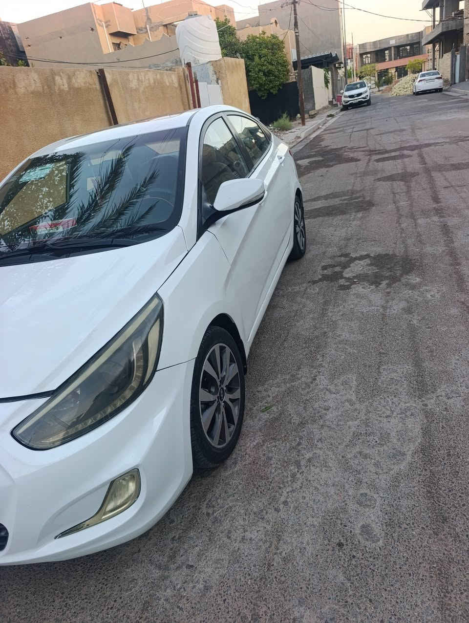اكسنت 17 خليجي محرك 1600 ماشيه 120 الف بقية تفاصيل بالسونار عليهه ادامه كامله السعر 88 وبيهه مجال للاستفسار ***********
