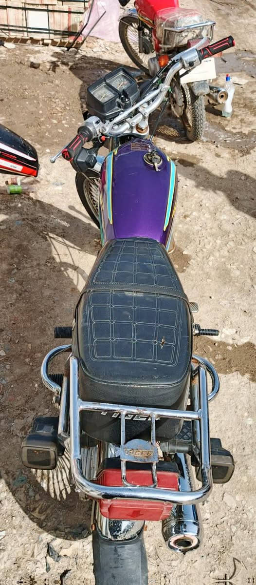 تايكر موديل21وراق اصولي سعر 400مو شراي لاتكسر بسعره


**إذا كنت صاحب هذا الإعلان وتريد حذفه لأي سبب، رجاءا أرسل رسالة إلى الدعم الفني**