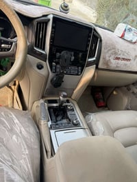 لاندكروز VXR • ٢٠١٨ • محرك ٥٧٠٠