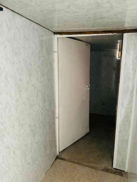 بيت تجاوز للبيع مساحه 95 متر عنوان سومر اسم التقطع 124 قرب جامع ابو هريره كارت بلديه مسجل سعر 25 مليون بي مجال بسيط (***********
