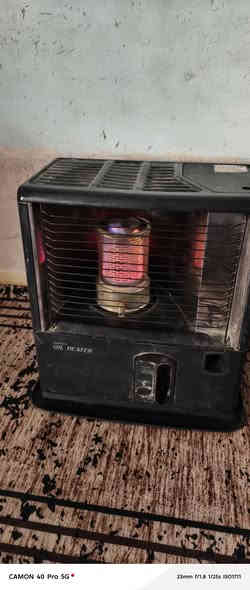 السلام عليكم عندي صوبه ياباني نضيفه السعر ٢٥ الاتصال ***********
