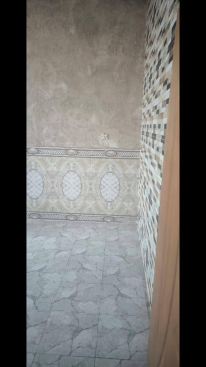 (ع..18 )
دار للايجار  (100 متر) حي النداء شارع المجمعات قرب مدرسة شهداء العراق
سعر الايجار 250 الف  
طابق واحد
غرفه  مطبخ   صاله  استقبال
كل شهر بشهره


**إذا كنت صاحب هذا الإعلان وتريد حذفه لأي سبب، رجاءا أرسل رسالة إلى الدعم الفني**