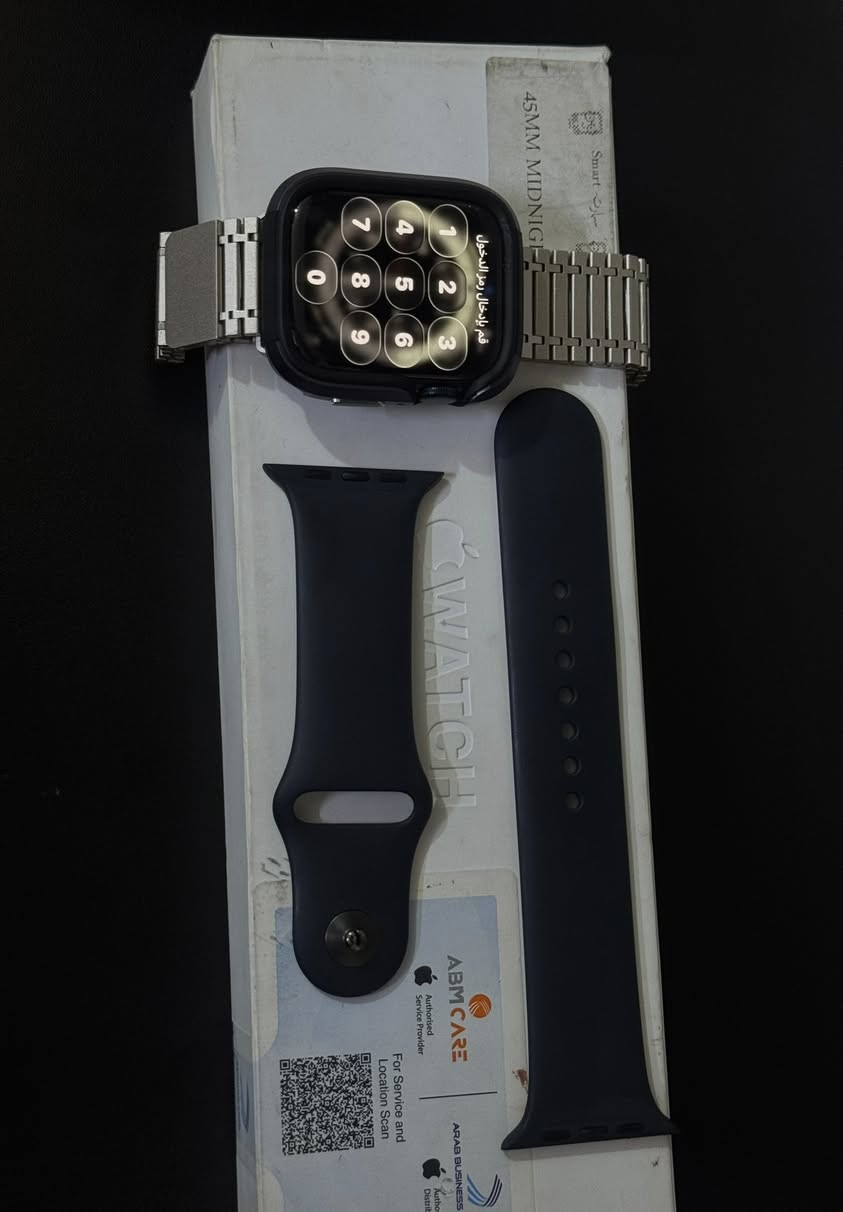 • Apple Watch Series 9

• ذاكرة 64 

• بطارية 100 ‎%‎

• حجم 45

• ملحقات كارتونة السير الأصلي + سير ستانلس ستيل اصلي + درع حماية .. فقط بدون شاحنة

• بغداد / الشعب أو البياع 

• السعر 290 قفل 
• للأستفسار ***********
