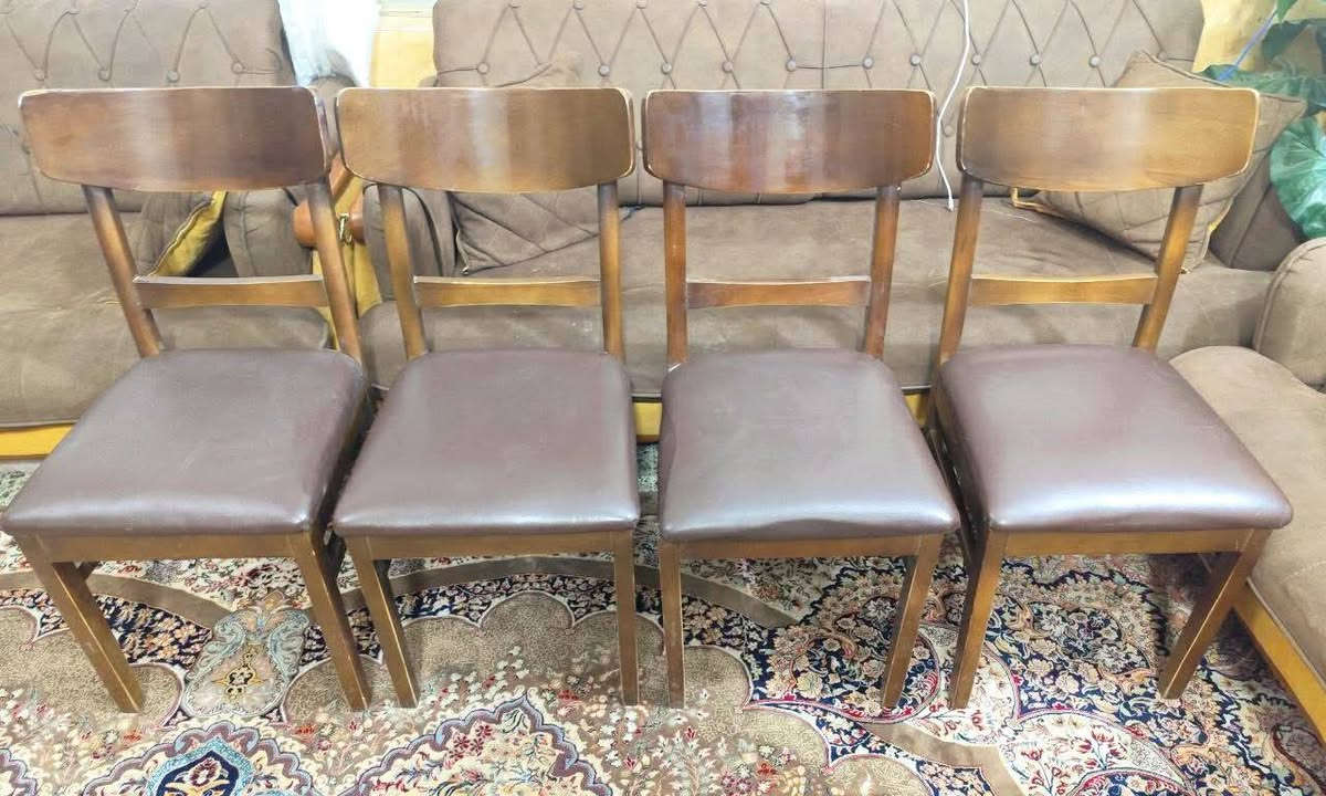 كرسي ضخم دوار ١٢٥ بي مجال
ميز وكراسي ٤ السعر ٢٥٠
مراوح جداريه الوحده ٢٥ 
ميز المنيوم ٧٥
تخم تسكام ٤٥٠
شاشه حجم 43 نظيفه جدا السعر ١٢٥ بدون نت
ميز مكتبي حرف L ١٢٥ بيه مجا
تخم عشر مقاعد ١٧٥ 
سنك حوض ٤٥ 
كونفيرا. ١٢٥
كنتور خانتين تركي جديد ١٥٠ 
ثلاجه طول ١٢٥ السعر ١٦٠ 
ثلاجه باب واحد ١٠٠ 
بايسكل ٧٠ بيه مجال 
صحن ستلايت ٨
براد ٥٥ 
صوبه ٢٠ 
كرسي صلاة تسكام ٧٥ بي مجال 
اوفن ٤٠ بيه مجال


**إذا كنت صاحب هذا الإعلان وتريد حذفه لأي سبب، رجاءا أرسل رسالة إلى الدعم الفني**