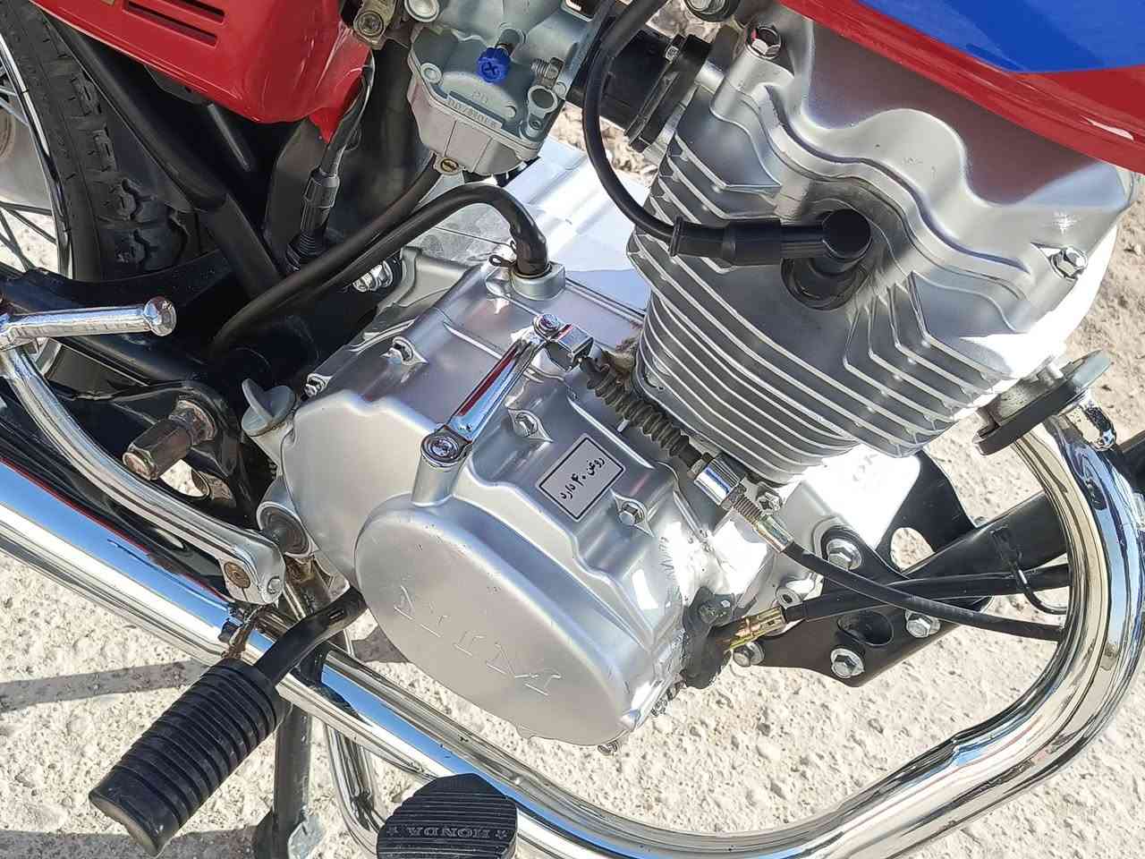 السلام عليكم دراجه موديل 23 اوراق سكنر دراجه نظيفه نامه متياز سعر ٥٧٥
مكان ديوانيه الشافعيه تستفار خاص او رقم ***********
