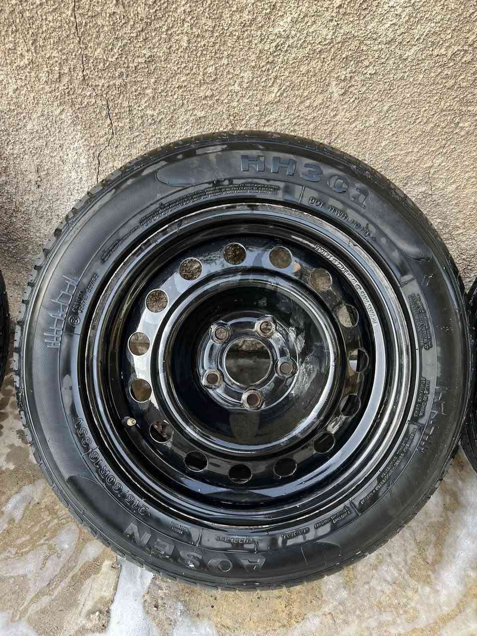 السلام عليكم تخم ويل حجم 16 وتايرات للبيع السعر200 الف مكان بغداد الدوره ***********
