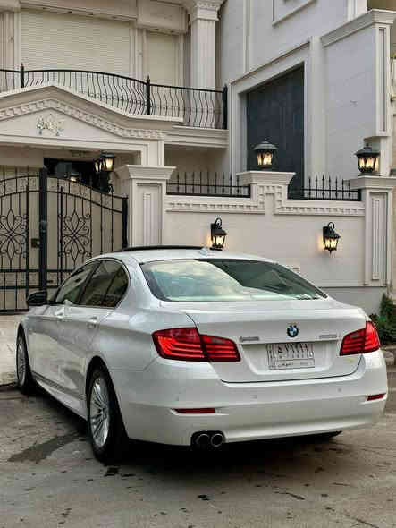 السلام عليكم 
بي ام 528 وكالة العروش 2014 جديده جداً لا حادث لا صبغ لا بارد لا طخه نهائي مكفوله ماشيه 90 الف كيلو حقيقي السياره رقم بغداد الماني تحويل ثاني يوم كير مكينه كله جديد مزوعه مواصفات حتى بيبان شفط وماكو مواصفه بالكم متلكوه بيه السعر225 ورقه وبيه مجال بسيط مكان السياره بغداد صليخ ال600 رجاءً لحد يقارنه بلمهجمات والبيهن حادث للاستفسار *********** الفارس
