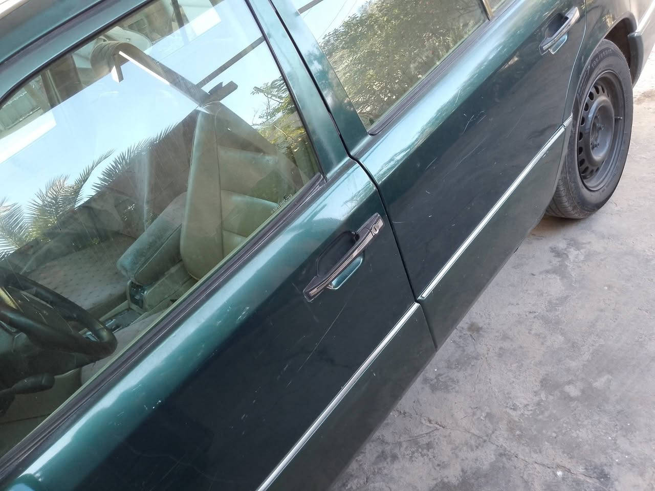 مرسيدس W124 موديل 1994 بيبي دب سلايدروف شغال وجام كهرباء وبرده ودبل ايرباك وكير اوفر ومحرك 320 خراطيم طخم تاير دبل فيتبمب جديد 4 دبلات جدد صدر امامي خلفي نظيف تحتاج صبغ جارده وبيها دعمه قديمه بالجاملغ الخلفي الايمن سابقا والباقي شوف العين 67 وبيها مجال انشالله للمشتري ***********
