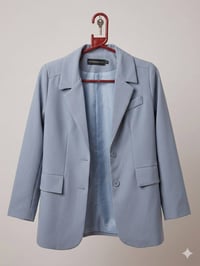 ملابس مستعملة • مقاس S • جاهزة للبس