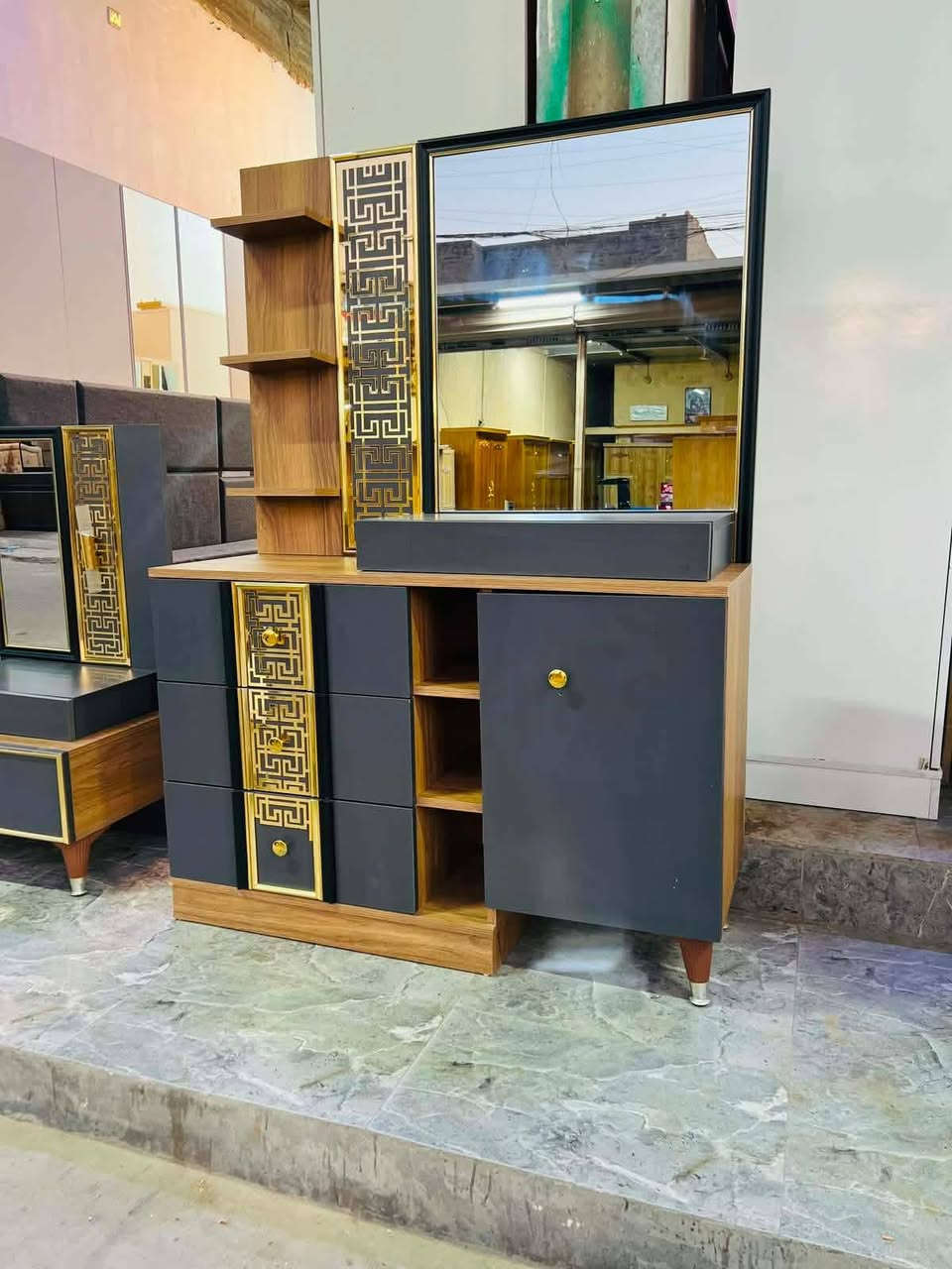 اخت الجديده سعر بلاش 950 شد ونقل مجاني للاستفسار ***********
