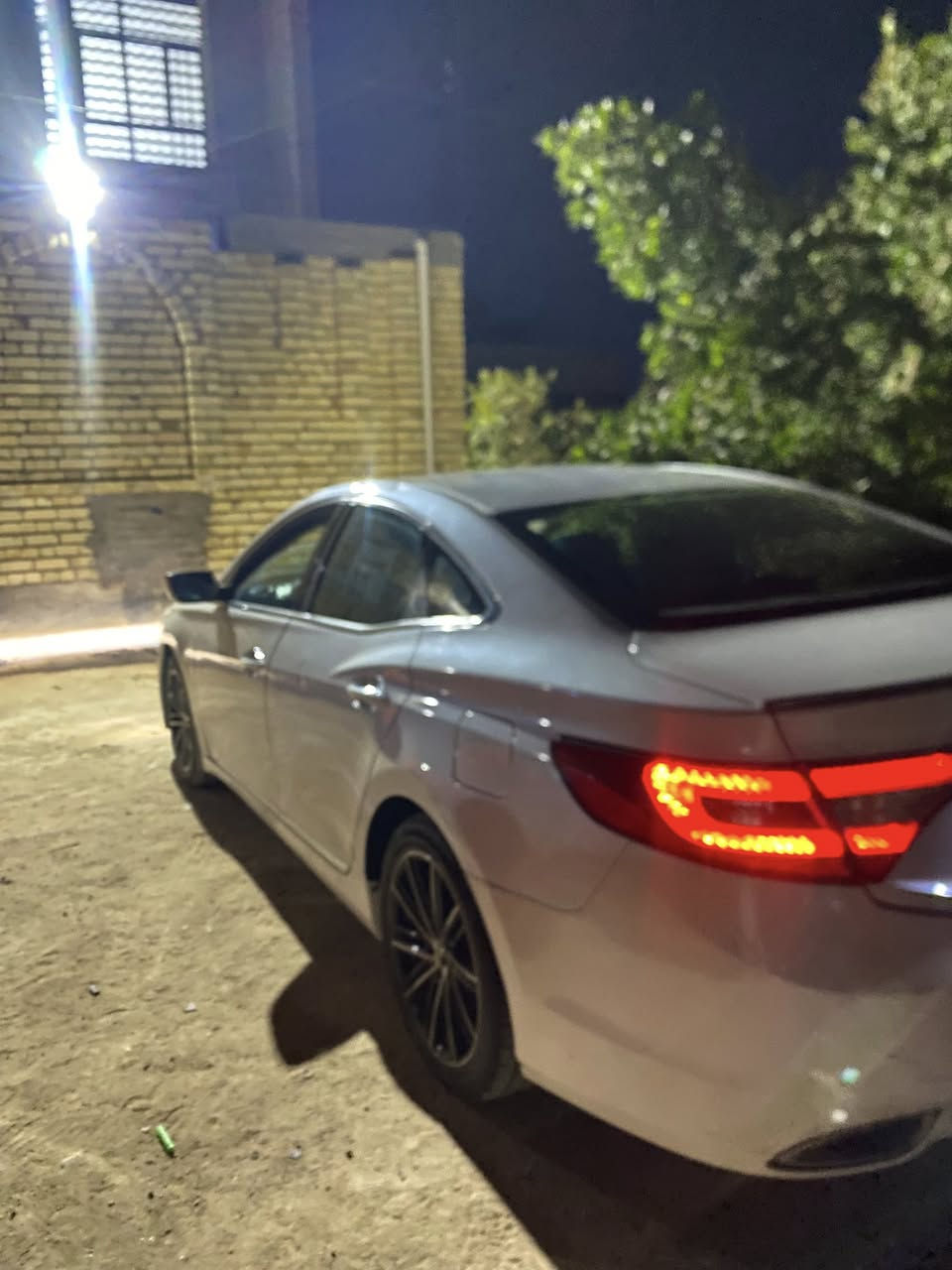 هونداي أزيرا (2015) 🤍🔥
هونداي أزيرا (2015) 🤍🔥

 وارد خليجي🇸🇩

🎨 4 قطع صبغ

🔧 بدون دواخل

✨ أثر شخوط وتم صبغها فقط

🪪 رقم أربيل

📄 سنوية جديدة لغاية 29

📮 السـعـر  115 وبيها مجال 

مكان تواجد السيارة: كربلاء

رقم صاحب السيارة: *********** / ***********
