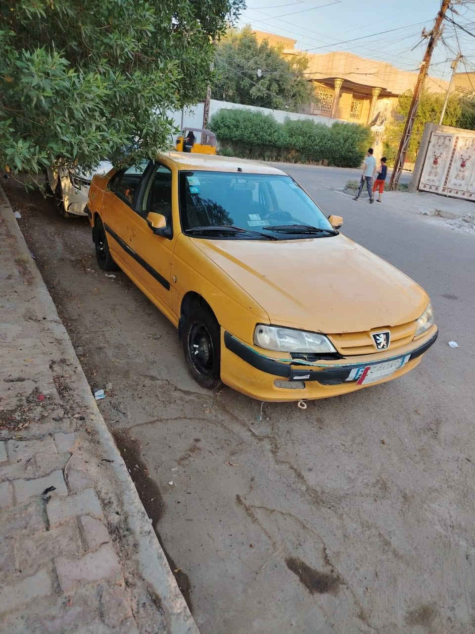 بيجو بارص 2015  رقم بغداد للبيع 
سنويه السياره  باسم ورثه بدون قاصرين (وكالات التحويل موجوده )
 مكاني الشعله  السعر 25 ورقه للتواصل على الرقم  ***********
