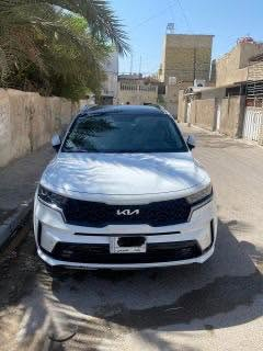 السلام عليكم سورنتو موديل ٢٠٢٣ خليجي
٦ سلندر
 ٧ راكب
 رقم بغداد باسمي
  بانوراما
 تشغيل عن بعد
 صندوق كهرباء ماشيه (٣١)
كير ماوس
(مكفوله من الصبغ والبارد والتبديل) 
رقم الهاتف ***********
