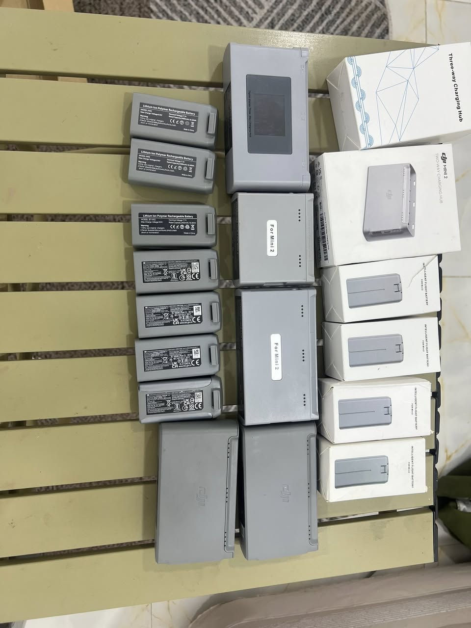 بطاريات mini 2 mini 2es mini 4k
كله جديد اصلي وتجاري اكو 
شواحن موجود اصلي تجاري


**إذا كنت صاحب هذا الإعلان وتريد حذفه لأي سبب، رجاءا أرسل رسالة إلى الدعم الفني**