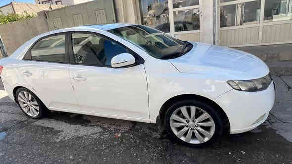 کیا سیراتۆ 2013قەپات مواسەفات
 تەنیا بەسمە نییە
سلایدە 
230 هەزار ڕۆیشتووە
سوکان ڤۆلیۆم، سێ گێڕ
مەکینە و گێڕی نەکراوەتەوە و بە شەرت
تەبرید بە شەرت

سعر لە کۆمێنت داوابکە ڕاستەخۆ بۆت دیت 📩 

سەنەوی و ژینگەی تازەیە تا ٢٠٢٩
یەک پارچەی هەیە: ئەویش چامڵغی لای سایەقە 
چوار جێگا ساردی پێوەیە
ئێرباگی نەتەقیوە
یەک جەمپێکی بچوکی هەیە کە بەهیچ شێوەیەک بڕانەوەی نییە
تەحویل و وەکالە و بەناوکردن بە شەرت

ژمارەی خاوەنی 
***********
