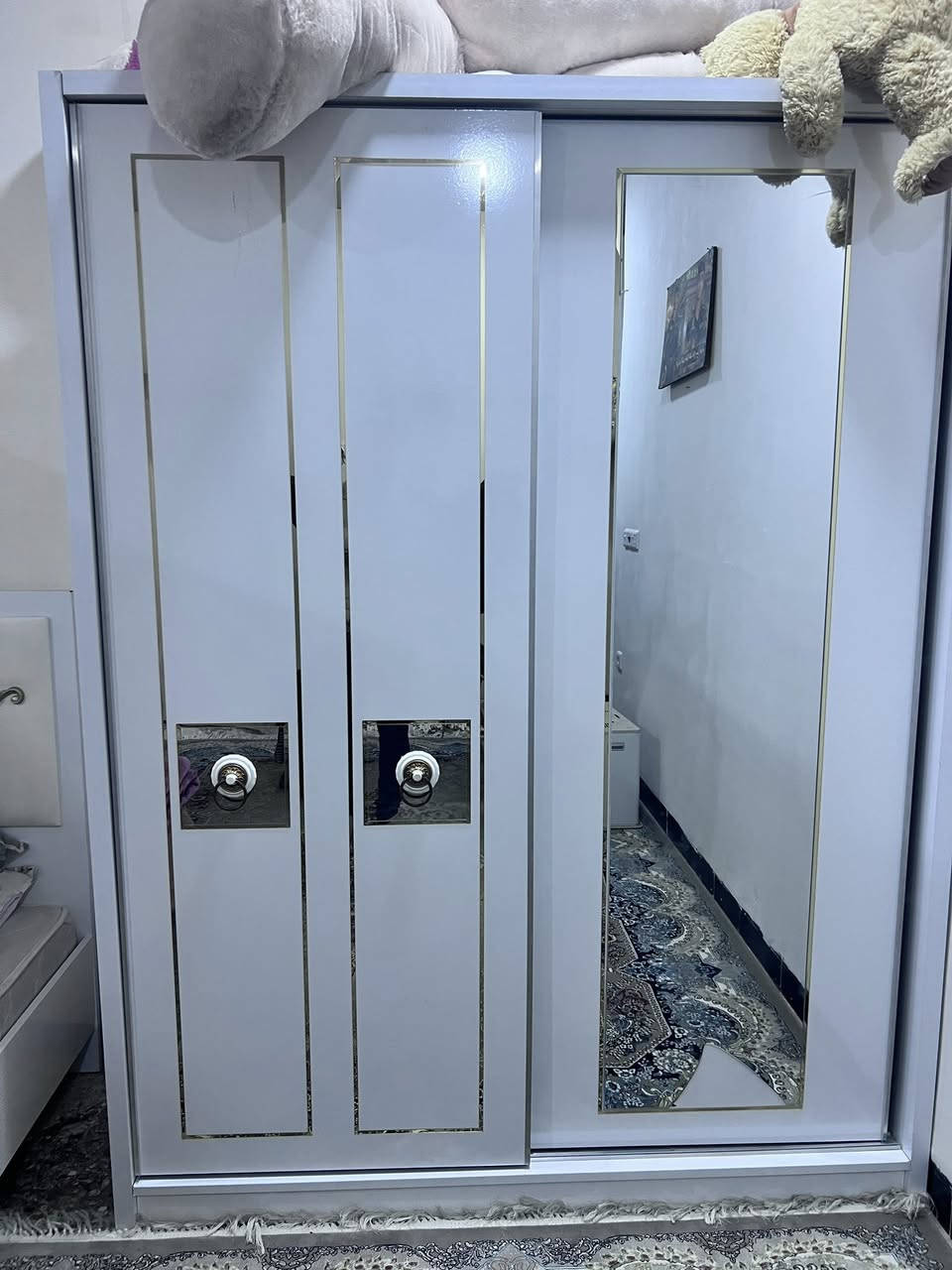 غرفه نوم شبابي 4 قطع نظيف من اي اكسر او شخط
سعر 350الف شامل نقل وشد داخل كركوك
***********
