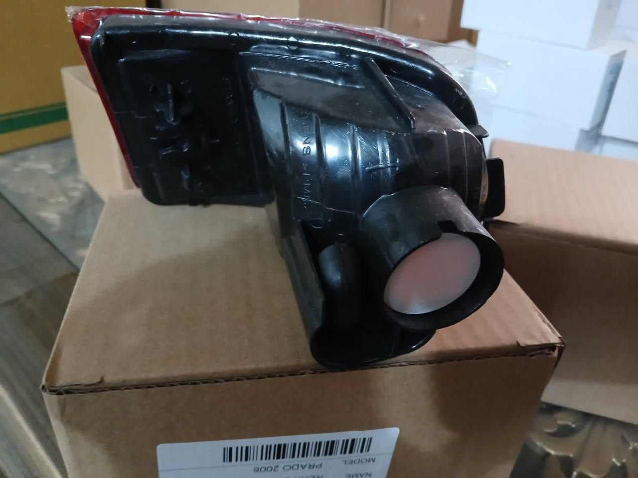 الزوج 30.الف اشاره دعاميه خلفيه برادو 2003. الى 2009 يتوفر توصيل
*********** وساب فقط يشتغل
