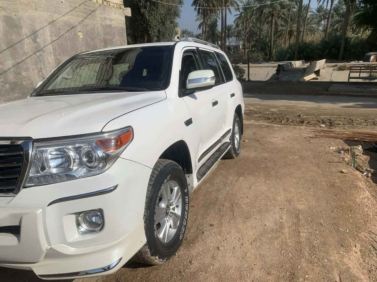 سلام عليكم لاندكروز موديل تسعه مكفوله كفاله عامه سياره جديده بمعنه الكلمه شرط عل فحص محرك وكير كارتون  رقم اربيل سياره نص فول إمكاني النجف ترهم مراوس بجيب شيروكي فقط السعر 255. سياره بيها درع بل قماره فقط  ***********
