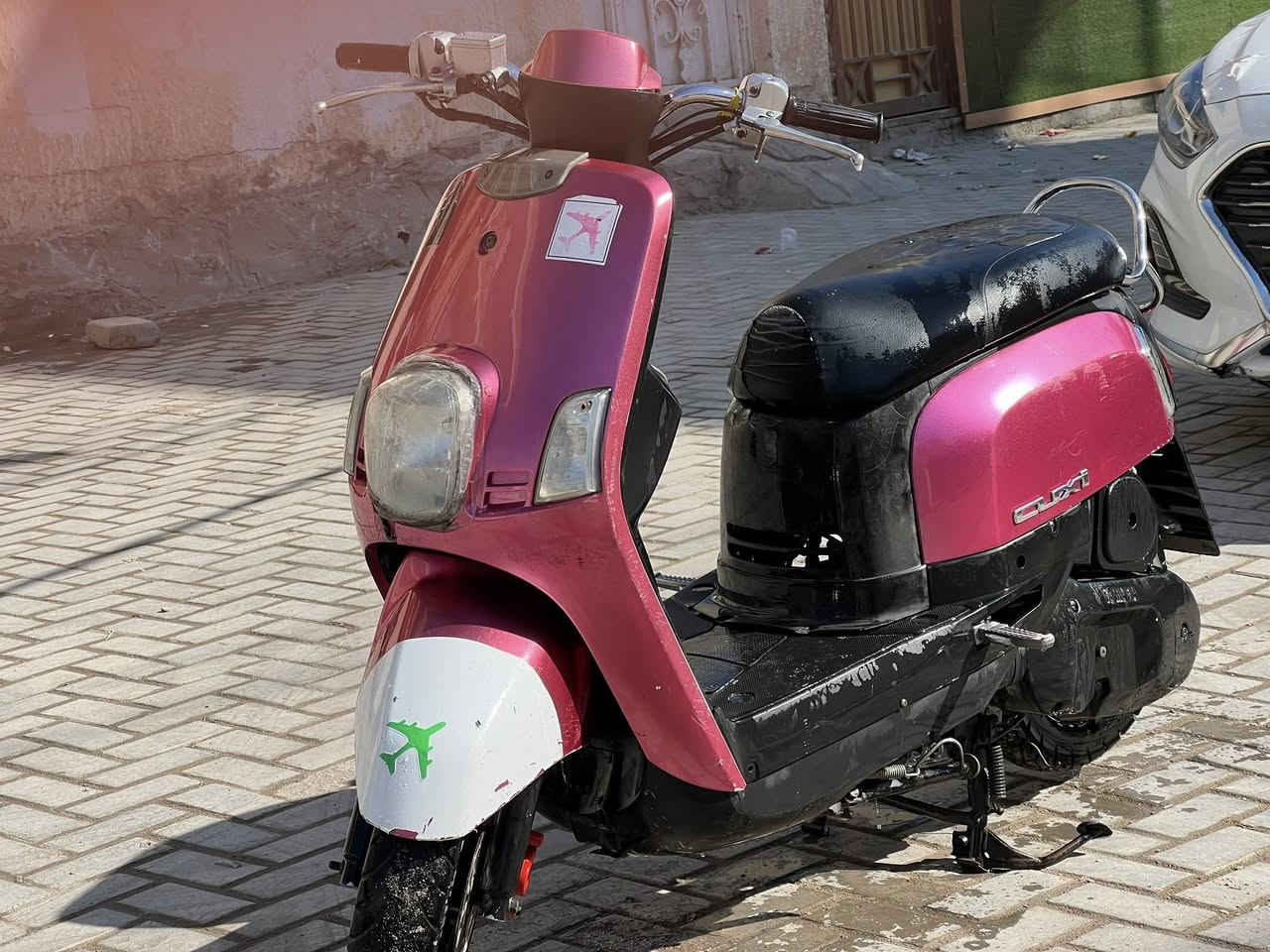 سلام عليكم
دراجة ماكس بوليس للبيع 
الدراجه نكرة سلف محرك ما مفتوح 
برغي بي
وللعلم دراجة نوزل وليس كابريتر 
دشبول طافي  كفرات بلادي 
سعر ٦٢٥ بيها مجال للشراي 
المو شراي لا تعبنه 
الرقم 

‭0787 644 6222‬
