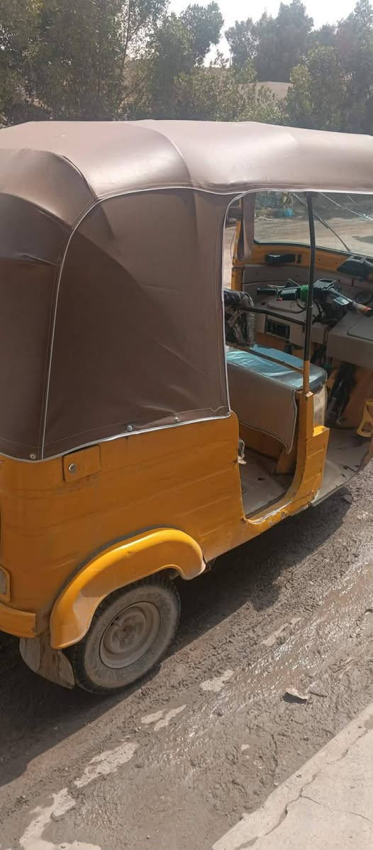 سلام عليكم تكتك للبيع موديل 18شهر 12 كفاله عده بيهه طخه بصفحه ودوس يرادلهن ترتيب مكينه اكسل خير من الله لا تبخير ولا نضوح  بسمنه تحويل شرط ثاني يوم ومكلف بنشر ‏‪***********‬‏
