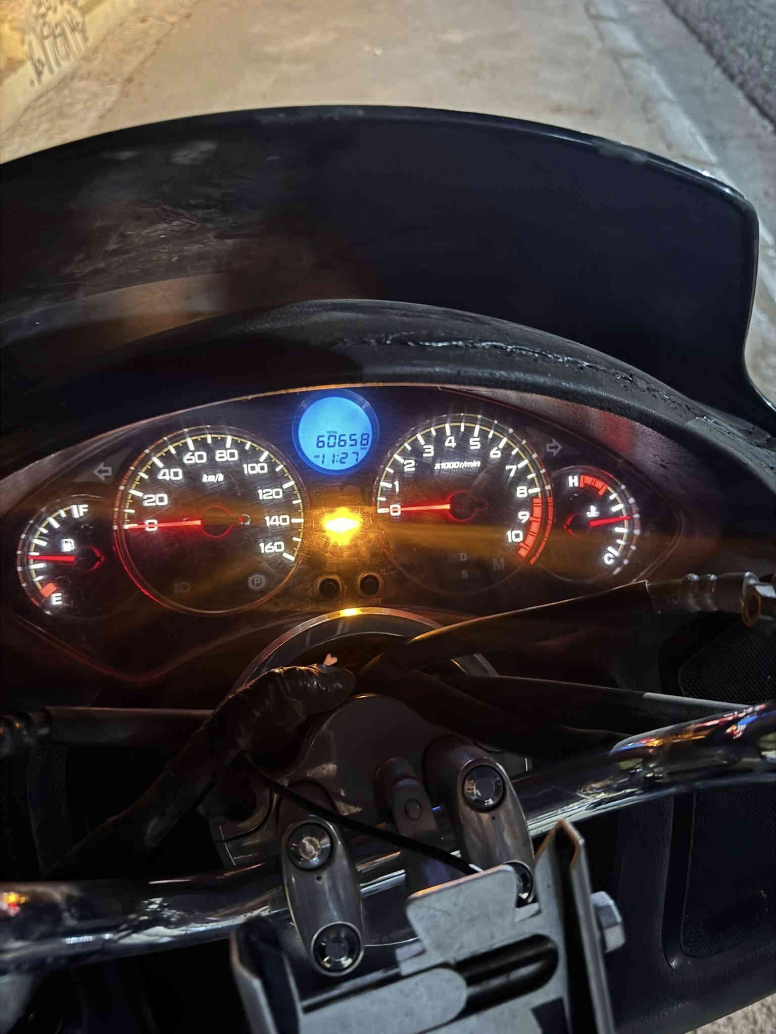 السلام عليكم فورزا 0/9
فورزا 0/9

خير من الله الدارجه كلش نضيفه وكل عيب مابيه و كفرات نضيفه كهربائيات شغاله و الايت شغال بس اني شايل ال فيشه شغله كله و المكينه مفتوحه بس عيب مابيه لا تبخير ولا صوت ولا اي شي مابيه و شغاله سلولي سعر 7 اوراق وبي مجال للشراي 

والمكان اربيل هفلان 
للاستفسار الرقم ***********كلشي بي وتساب
