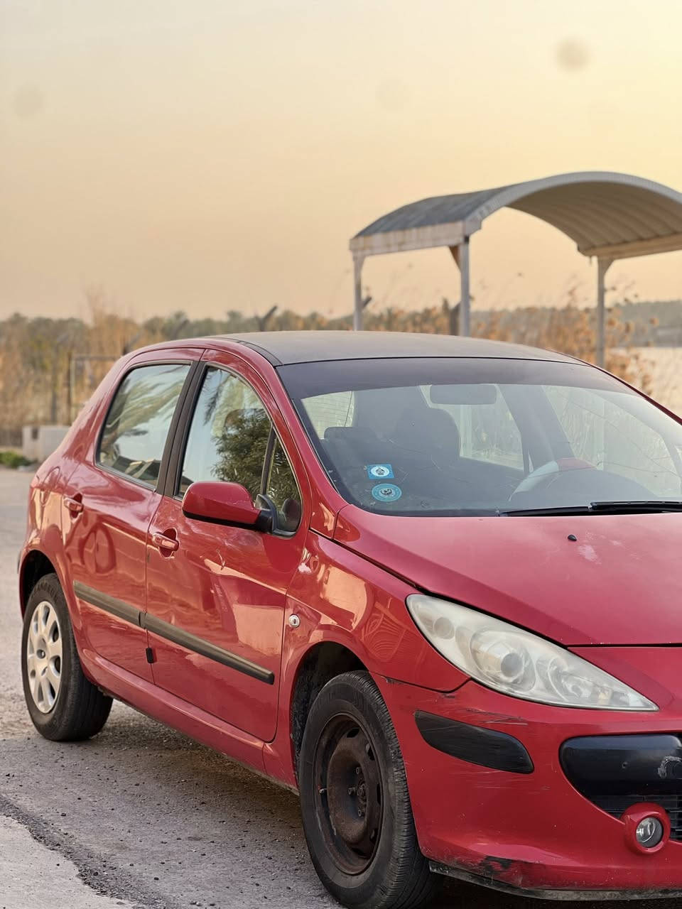 السلام عليكم بيجو 307 للبيع
بيجو 307 للبيع جاهزة كاملة من كلشي بدون اي نقص 

بيها صبغ فقط باب خلف السايق 

كير مكينة كفالة 

تبريد كمبريسر جديد كامل وجاهز 

رقم بغداد 

***********
