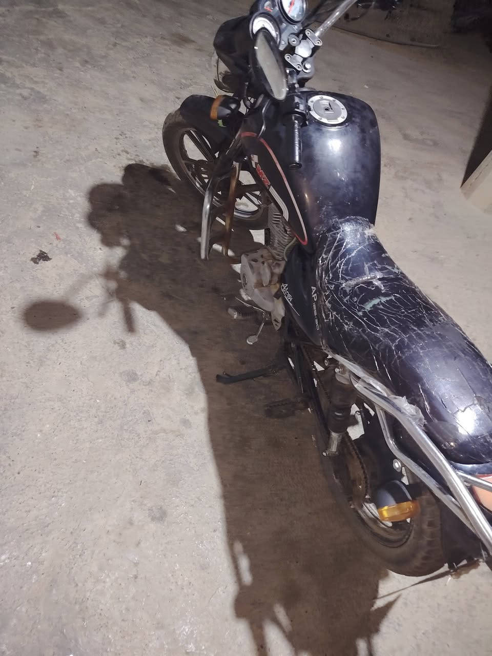 السلام عليكم دراجه MZ محرك 150 سعره 850 وبي مجال ماطور فول نضافه  والتواصل عله هاذه الرقم ***********
