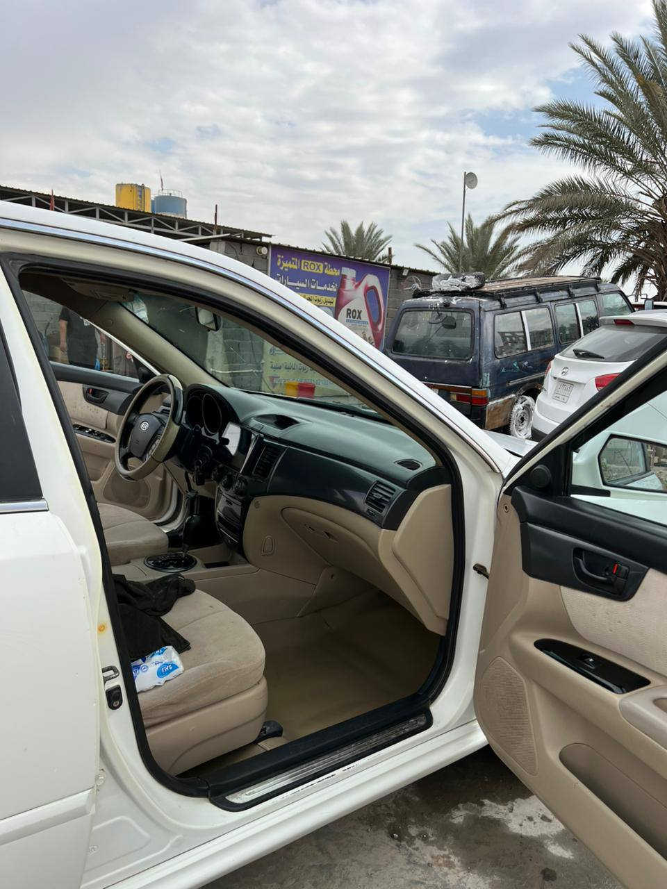 للبيع اوبتما 2009 رقم بغداد باسمي
كير ومحرك مكفولات 
سياره ما ناقصها شي
حداديه جديده 
تايرات بحاله ممتازه 
تبريد شغال داخل نضيف 
ثلاث قطع صبغ سونار داخل الصور 👇👇 
السعر 115 وبيها مجال 
***********
