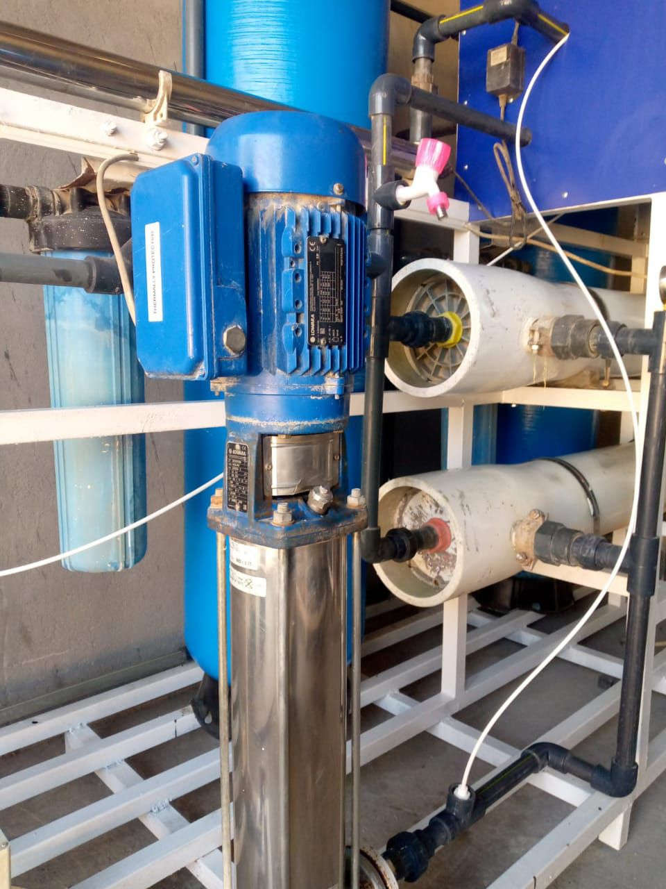 للبيع محطه الفين لتر شغل درجه اولى ماطور عامودي لواره
ماطور طرحي بنتكس 
السعر3500
مكاني واسط وعدي توصيل حسب الاتفاق 
***********
***********
