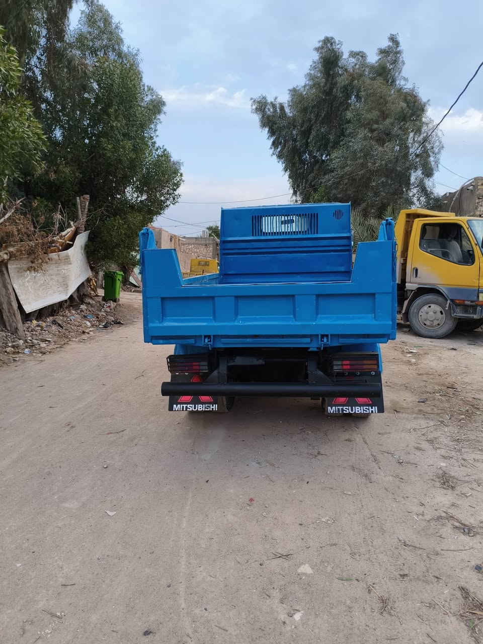 سلام عليكم كنتر بزون نثيه رقم ذي قار موديل 94سنويه ما صاقطه مداور ثاني يوم سياره جديده مكينه اكسن كير شاصي مكفول كرهبايات كله شغاله سياره مكفولة من كلشي مكان نجف ***********
