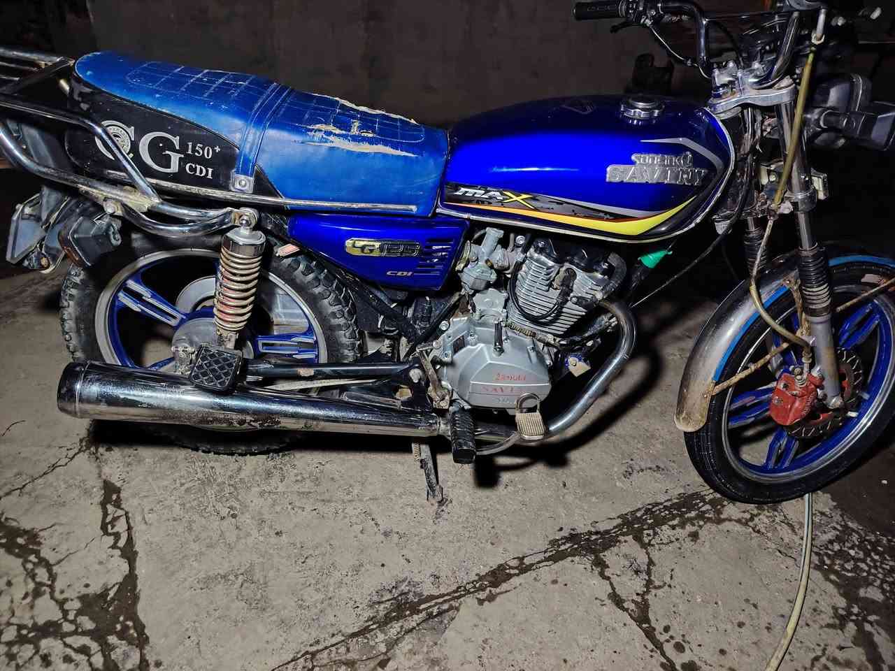 السلام عليكم
بيع مستعجل 
سافان 2022 اوراق
دراجه جاهزه ما عايزه برغي
السعر ٥٢٥
والشراي هذا رقمي ***********
